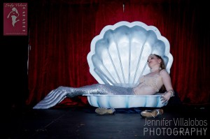 burlesque lola moore clam